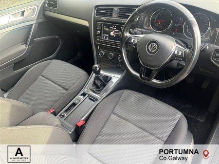 2018 Volkswagen Golf - photo 2