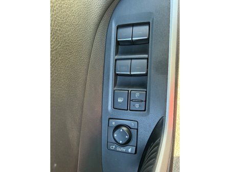 2020 Toyota RAV4 - photo 17