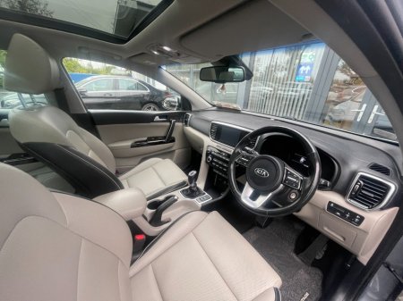 2020 Kia Sportage - photo 7