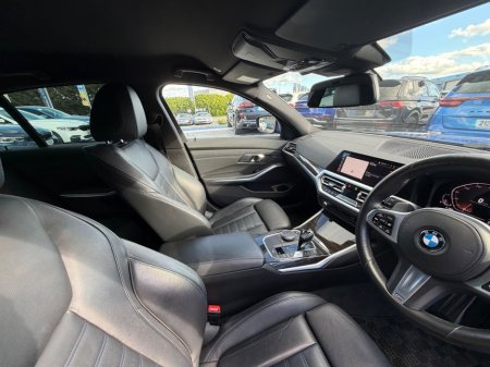 2019 BMW 3-Series - photo 17