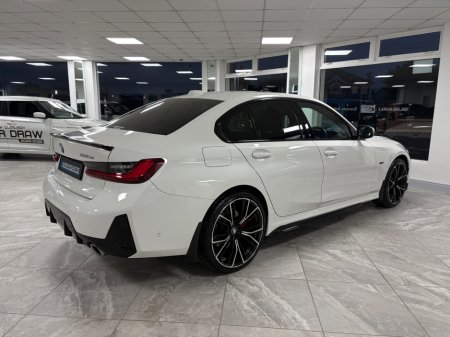 2023 BMW 3-Series - photo 10
