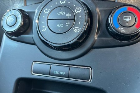 2017 Ford Fiesta - photo 36