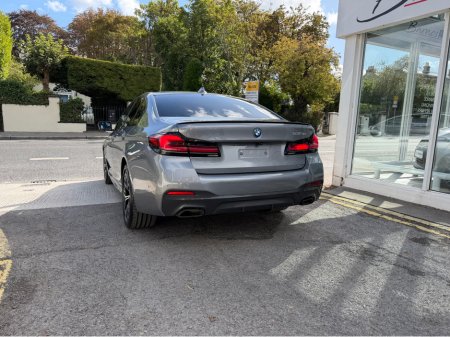 2023 BMW 5-Series - photo 3