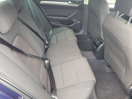 2018 Volkswagen Passat - photo 13