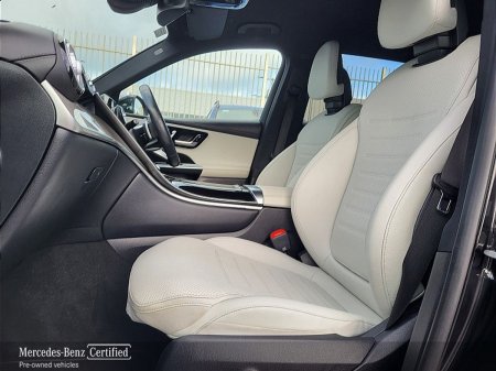 2025 Mercedes-Benz GLC - photo 14
