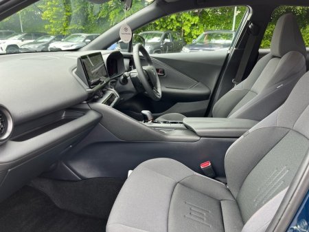2024 Toyota C-HR - photo 6