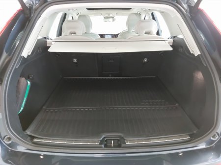 2025 Volvo XC60 - photo 14