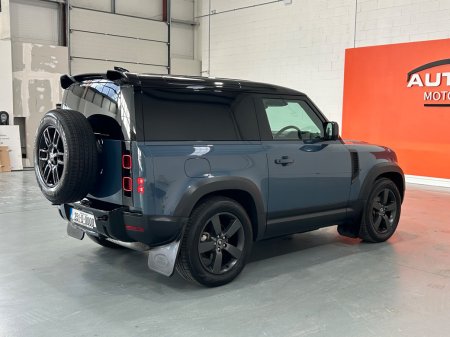 2025 Land Rover Defender - photo 23