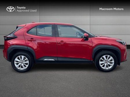 2023 Toyota Yaris Cross - photo 3