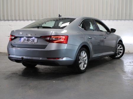 2021 Skoda Superb - photo 6