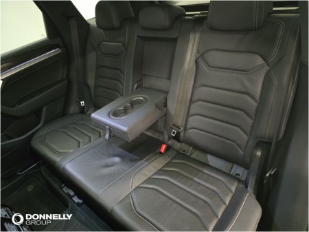 2023 Volkswagen Touareg - photo 10