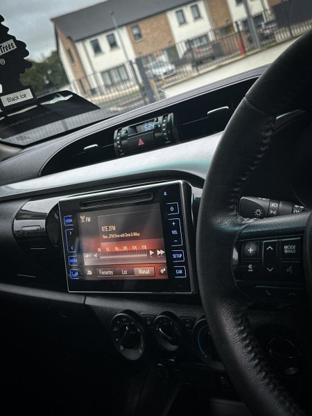 2017 Toyota Hilux - photo 7