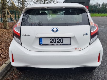 2020 Toyota Aqua - photo 3