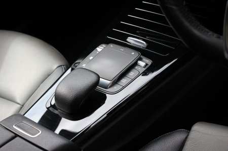 2022 Mercedes-Benz CLA - photo 5