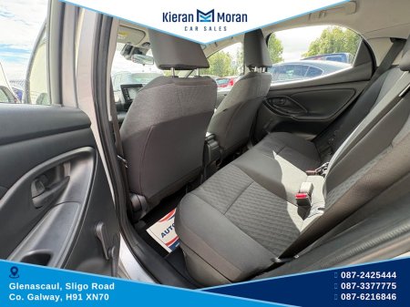 2022 Toyota Yaris - photo 9