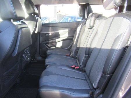 2022 Peugeot 5008 - photo 10