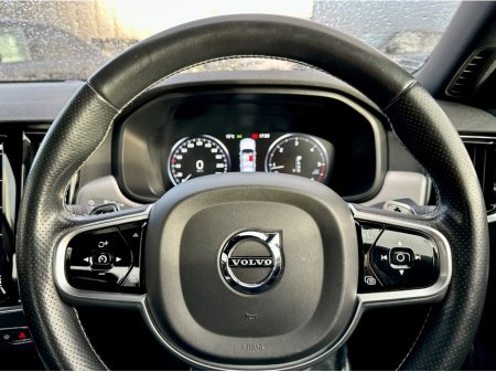 2018 Volvo S90 - photo 10