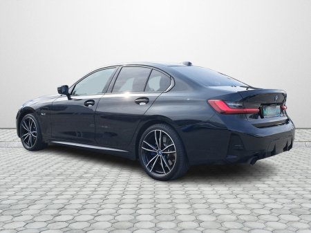 2024 BMW 3-Series - photo 14