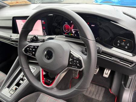 2022 Volkswagen Golf - photo 8