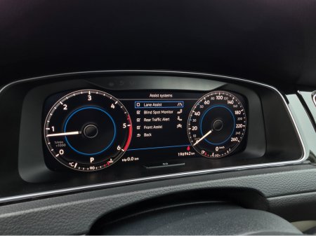 2019 Volkswagen Golf - photo 16