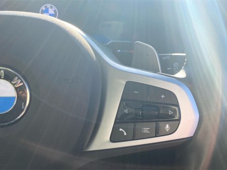 2024 BMW 3-Series - photo 18