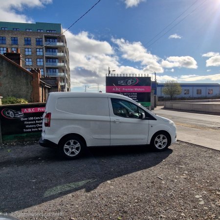 2019 Ford Courier - photo 4