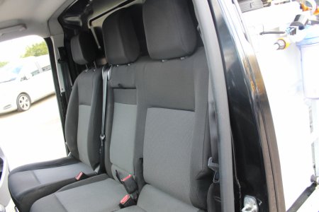 2023 Vauxhall Vivaro - photo 15