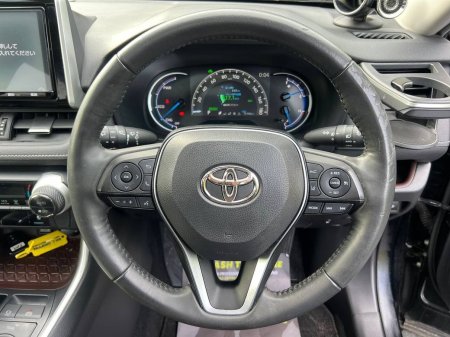 2022 Toyota RAV4 - photo 5