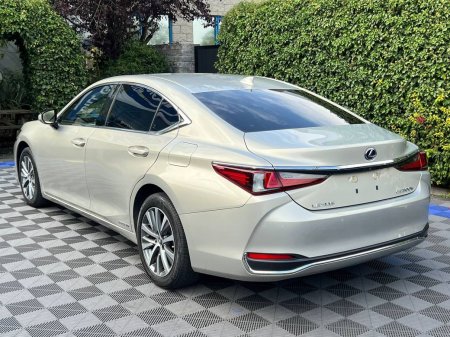 2021 Lexus ES - photo 6