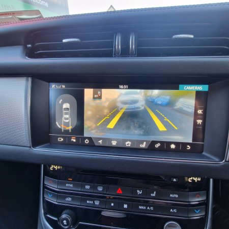 2017 Jaguar XF - photo 9