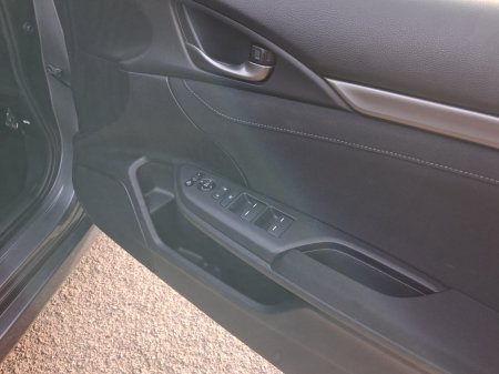 2018 Honda Civic - photo 40