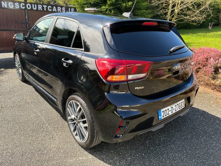 2020 Kia Rio - photo 13