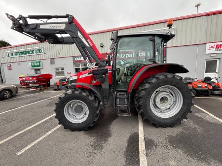 2021 Massey Ferguson 5711 M - photo 10