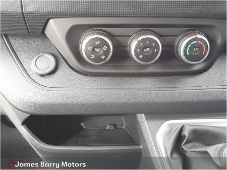 2026 Nissan Primastar - photo 25