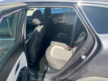 2018 Kia Ceed - photo 15