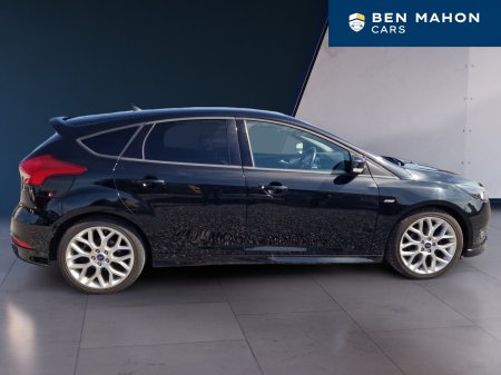 2018 Ford Focus - photo 2
