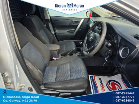 2015 Toyota Auris - photo 8