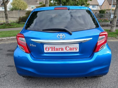 2016 Toyota Yaris - photo 5