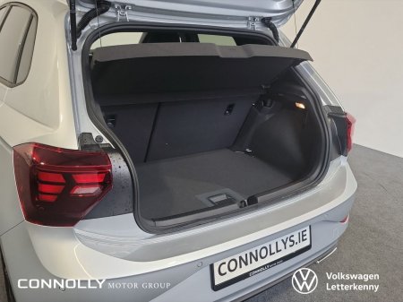 2025 Volkswagen Polo - photo 8