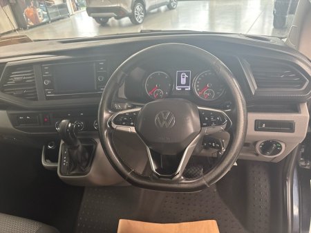 2021 Volkswagen Transporter - photo 9