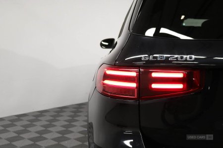 2025 Mercedes-Benz GLB - photo 10