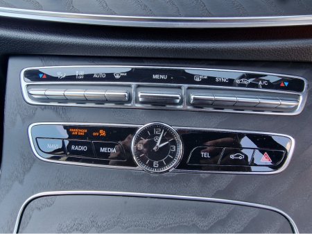 2019 Mercedes-Benz E-Class - photo 25