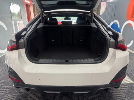 2023 BMW i4 - photo 7