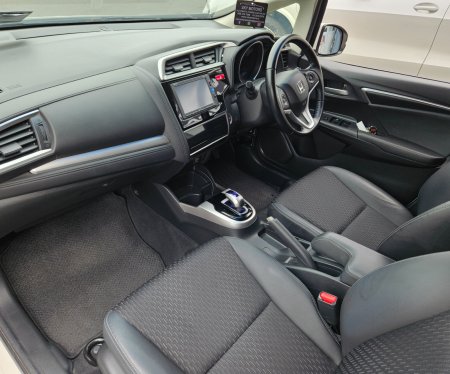 2016 Honda Fit - photo 23