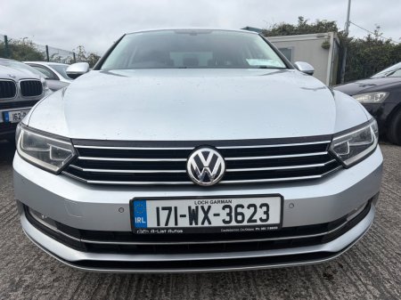 2017 Volkswagen Passat - photo 2