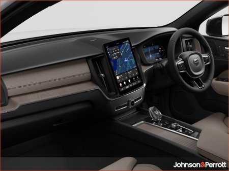 2027 Volvo XC60 - photo 2