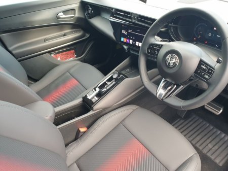 2026 Alfa Romeo Junior - photo 18