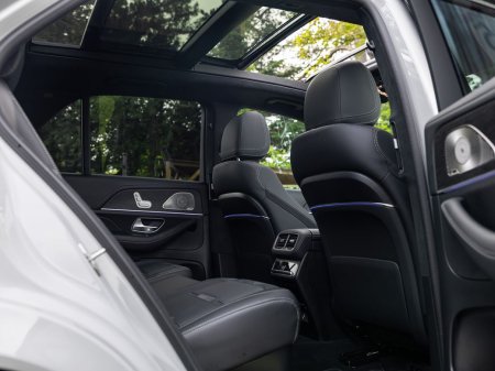 2025 Mercedes-Benz GLE - photo 22