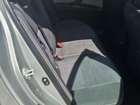 2016 Toyota Avensis - photo 7