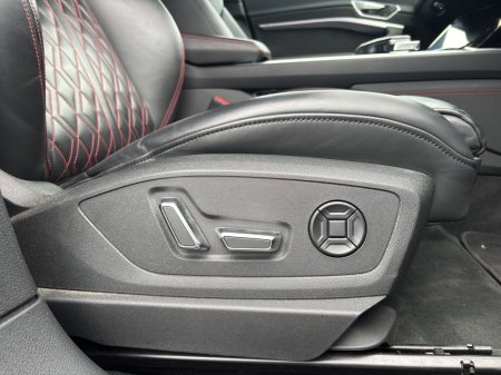 2023 Audi Q8 - photo 9
